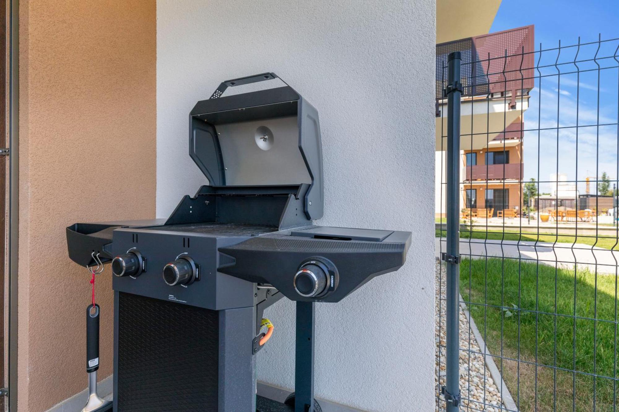 Boho Apt W Jacuzzi, Grill & Garden Modra Exterior foto